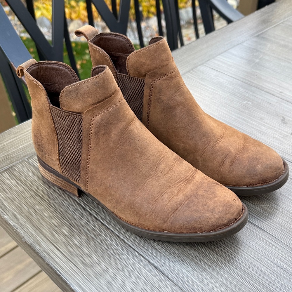 Sorel Women’s Brown Leather Ankle Boots